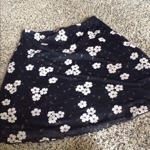 Short Floral Skirt (S)